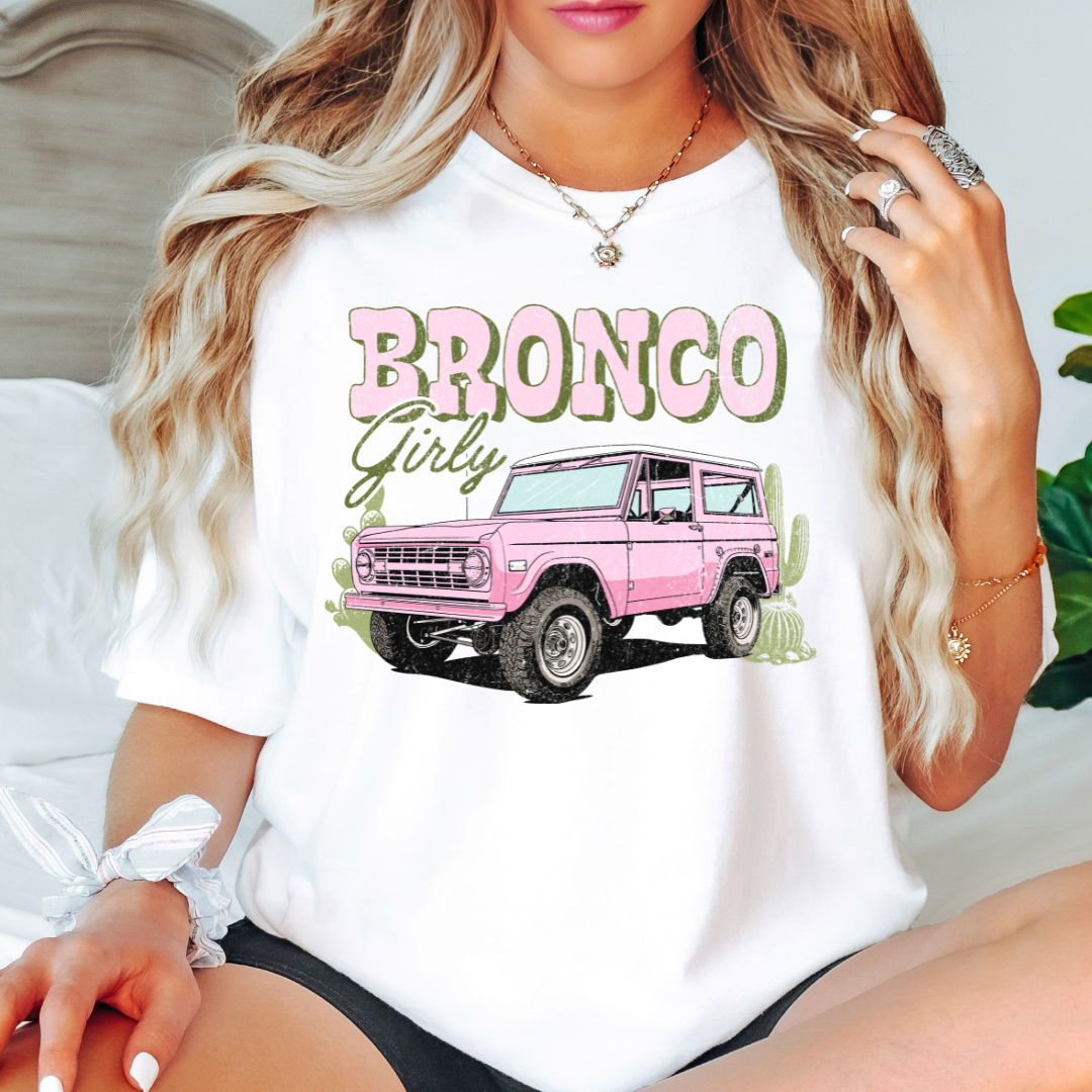 Bronco Girly Relaxed Graphic Tshirt