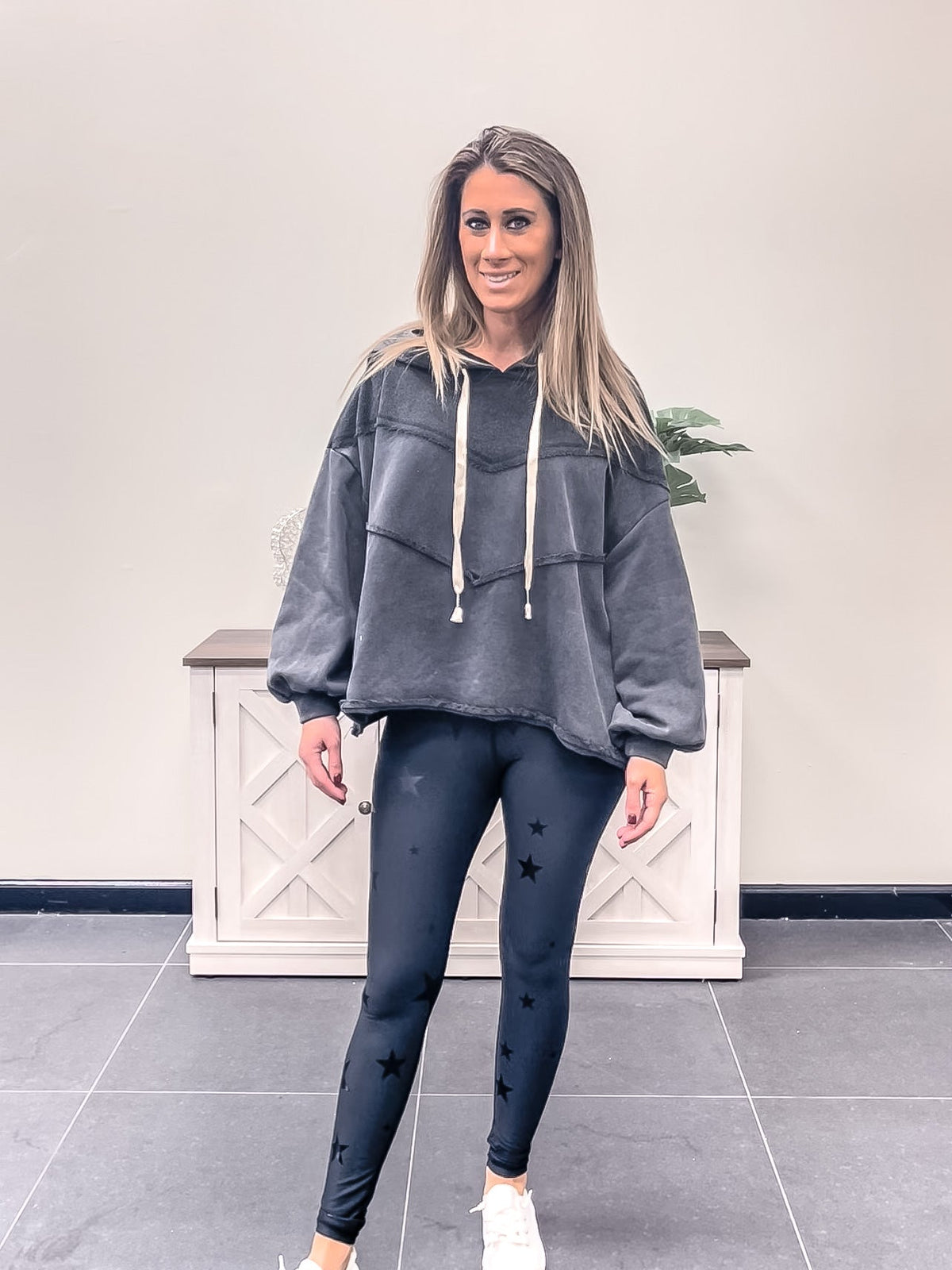 The Valentina Hoodie - LinnysBoutique